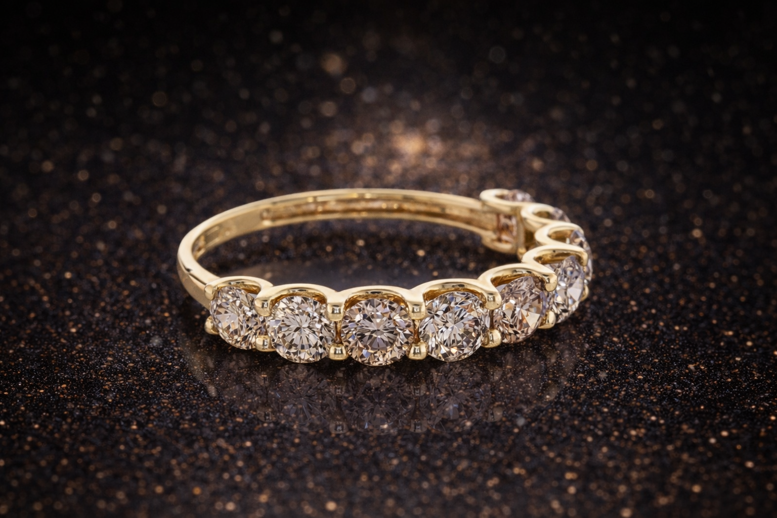 Ring aus 14 Karat Gelbgold mit 1,90 ct natürlichen Farbdiamanten (IGI) zertifiziert