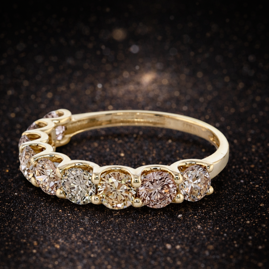 Ring aus 14 Karat Gelbgold mit 1,90 ct natürlichen Farbdiamanten (IGI) zertifiziert