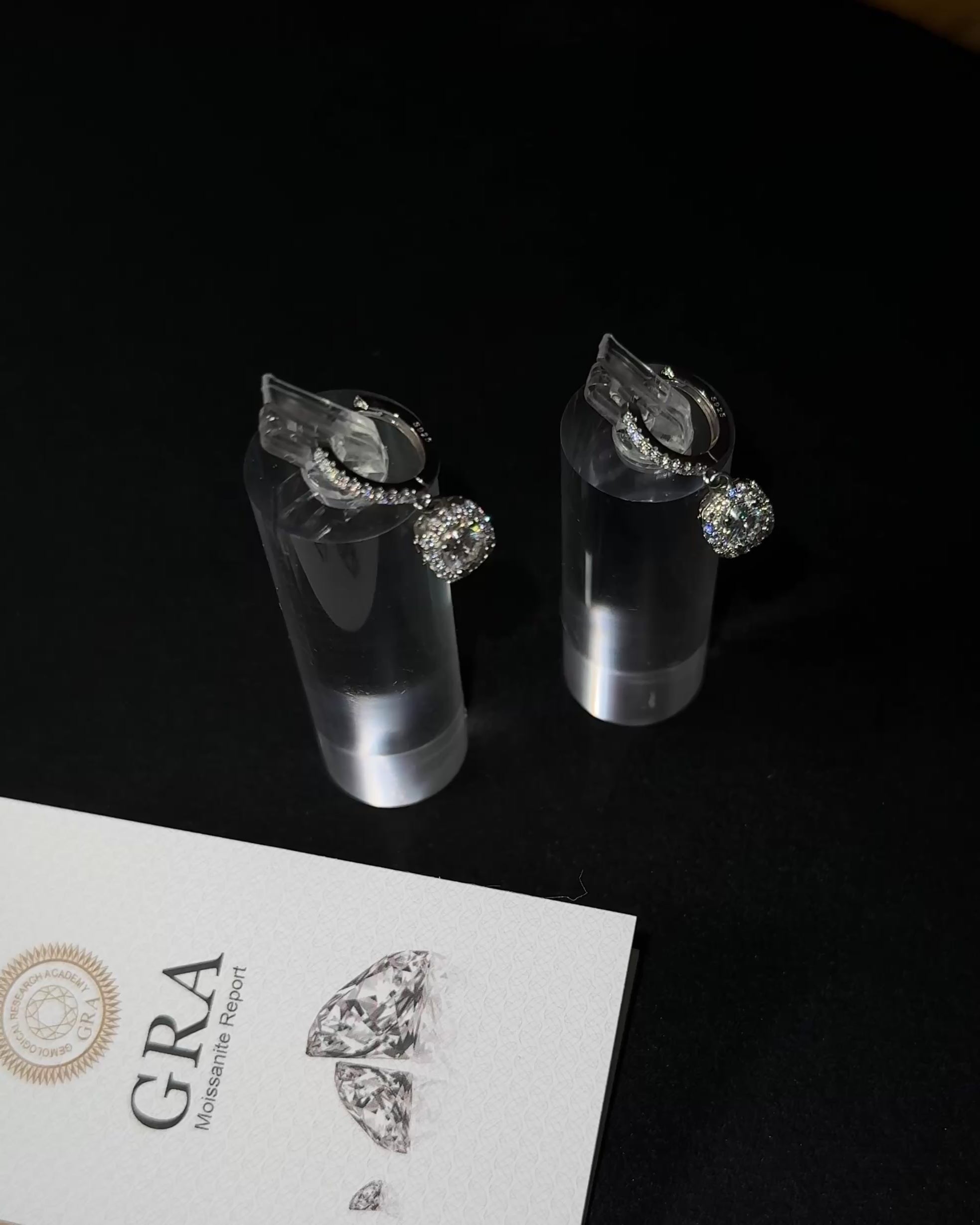 925 Sterling Silber Moissanit Ohrringe – 5,0 mm (0,5 ct + 0,5 ct) D-Farbe | VVS1 mit GRA Zertifikat