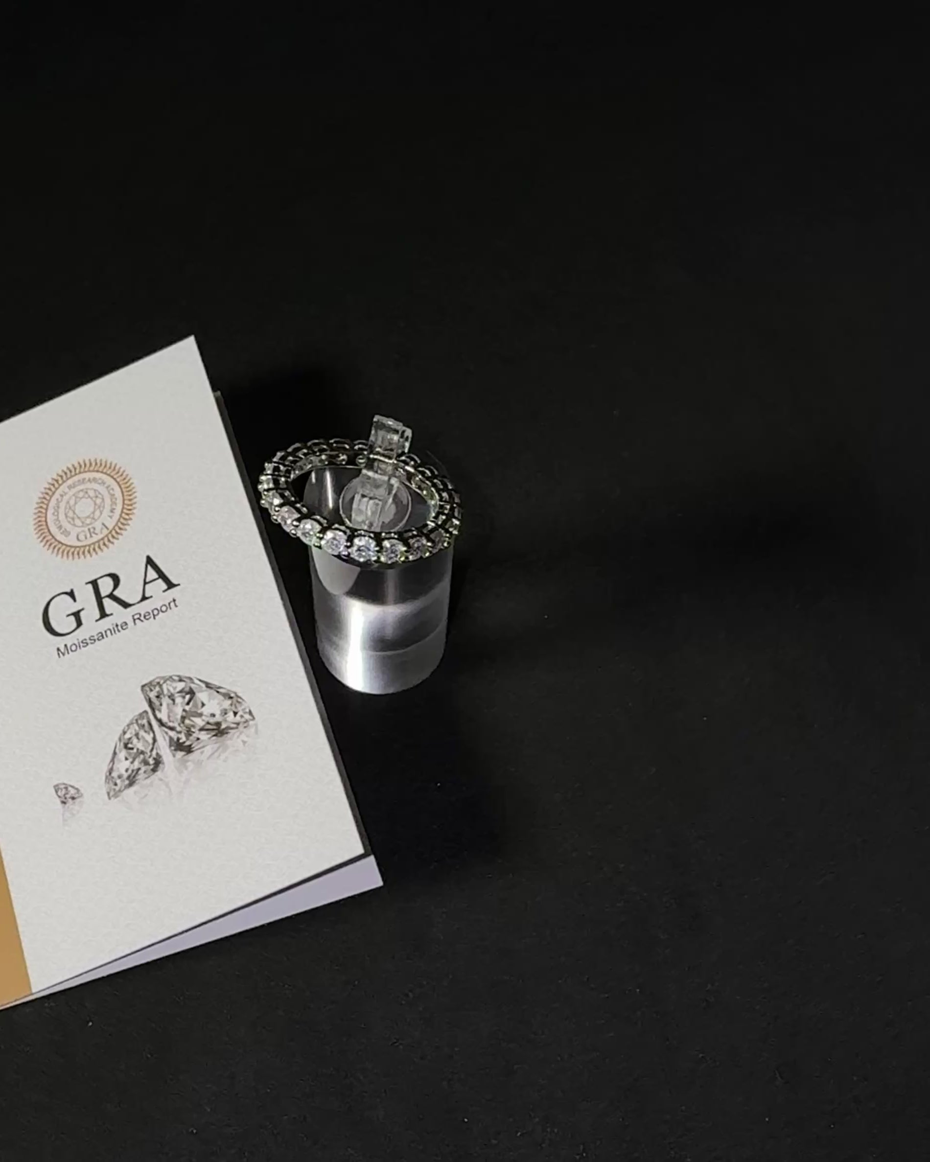 Moissanit Ewigkeitsring 2,1 ct - 2,2 ct– 925 Sterling Silber D-Farbe | VVS1 (inkl. GRA-Zertifikat)