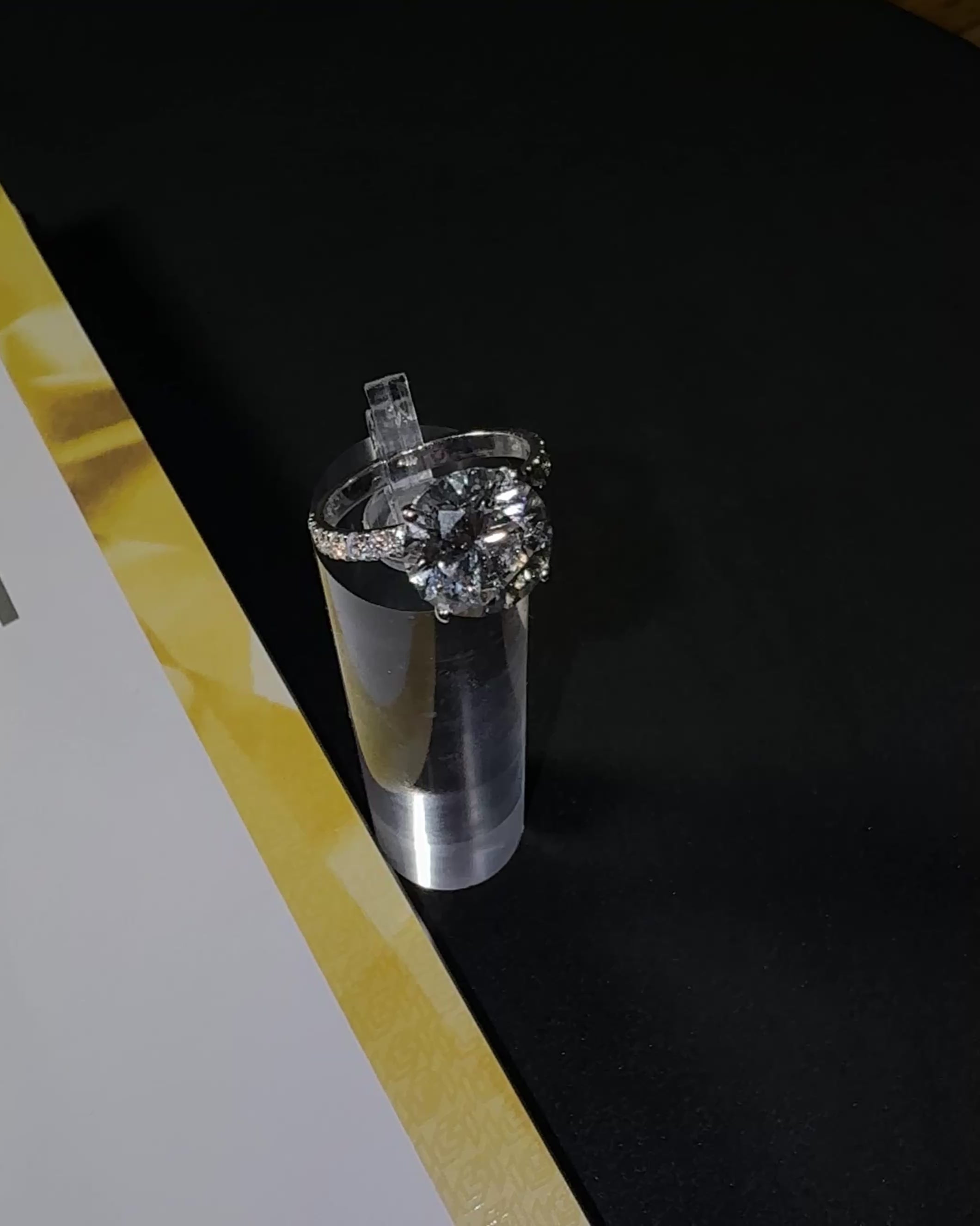 Luxus Diamantring Lab Grown Diamant 5,21 ct – 14K Weißgold – E / VS1 / Ideal Cut / IGI zertifiziert