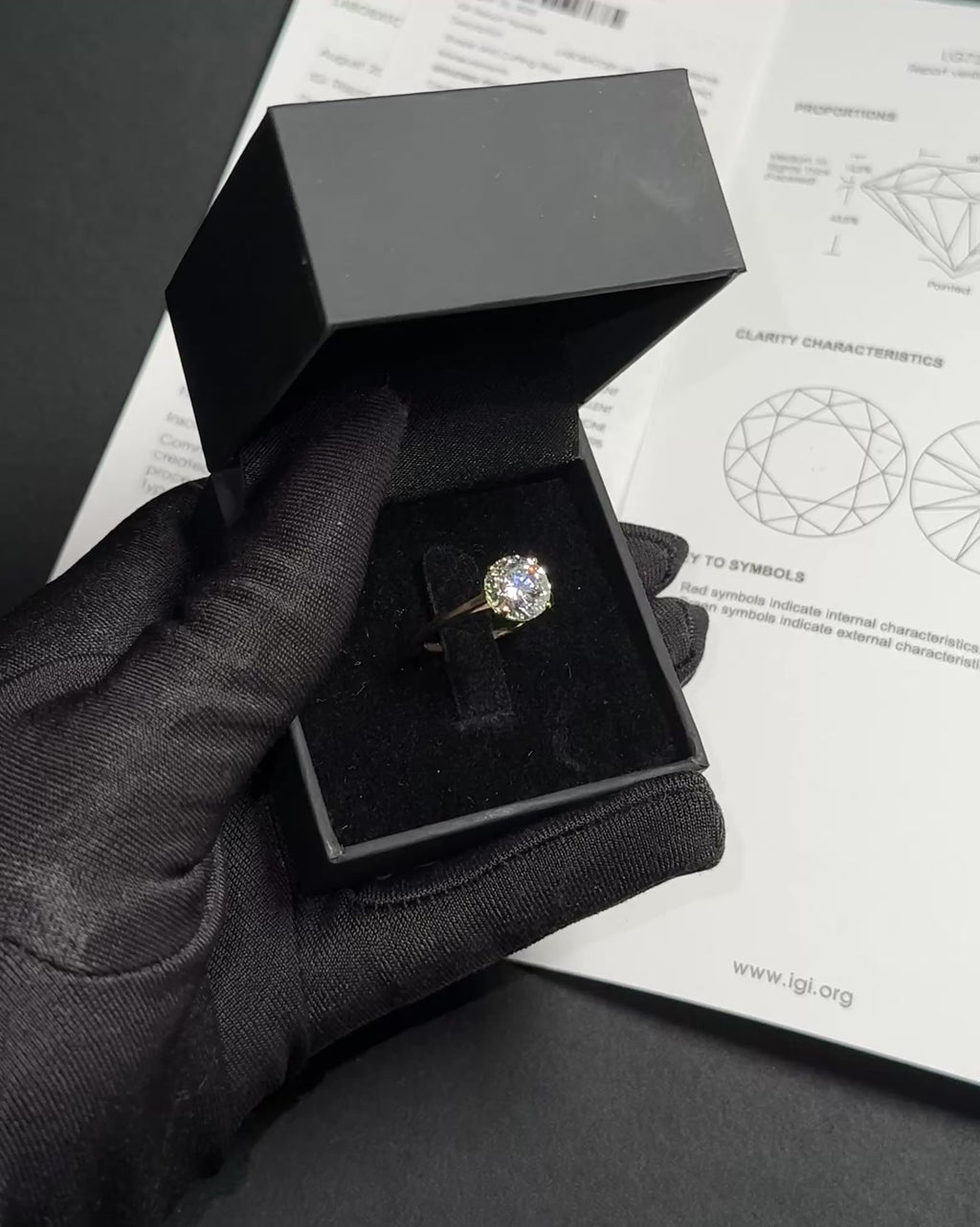 Ring 14 kt Gelbgold mit 3,00 ct Lab-Grown Diamant – D / VS2 – IGI zertifiziert