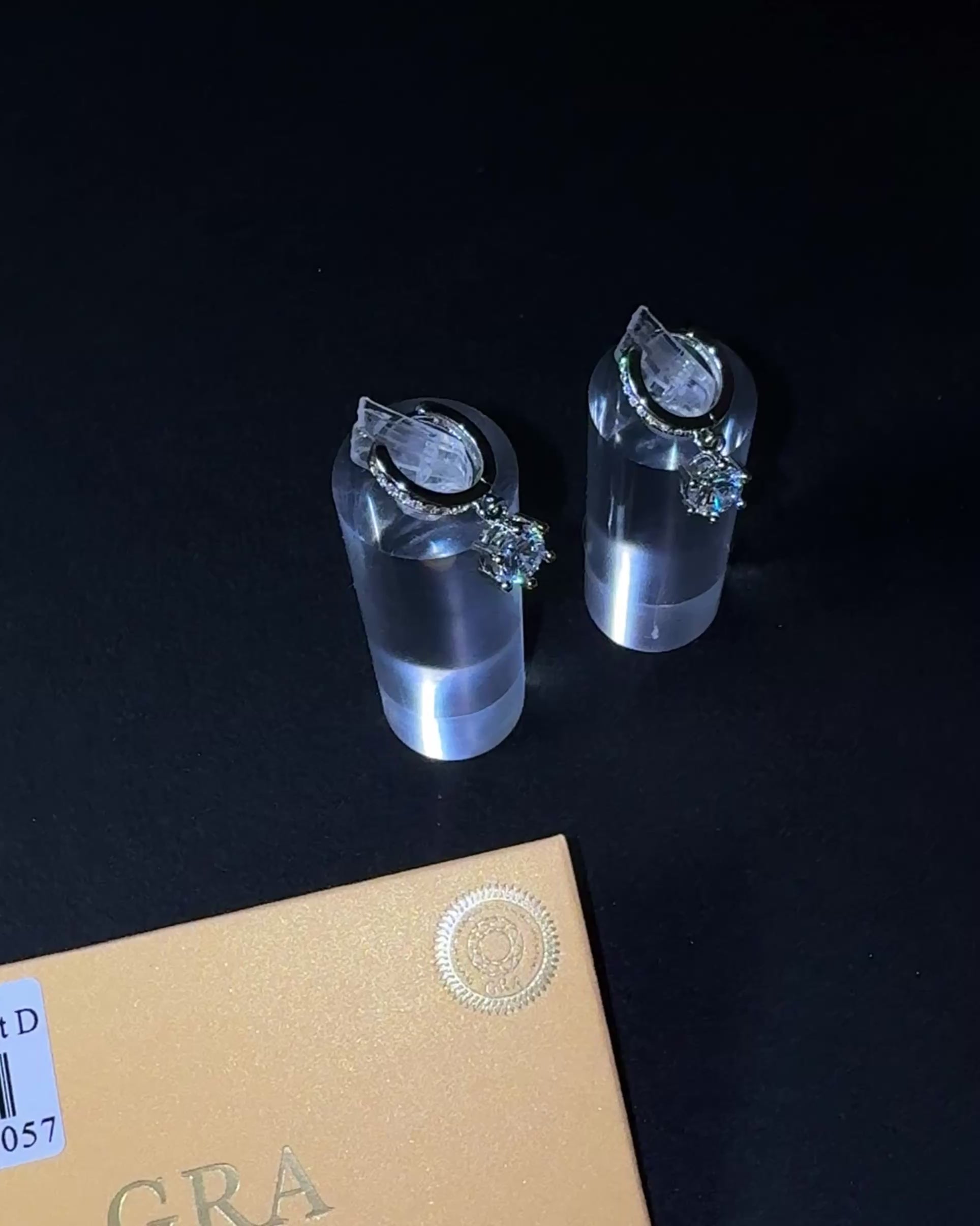 Karat Moissanit Ohrstecker – D Farbe | VVS1 | 925 Sterling Silber (Platin veredelt) GRA Zertifikat